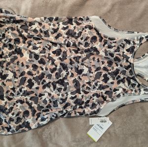NWT Old Navy active tank